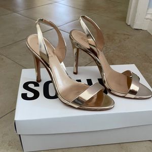 Schutz Sandal